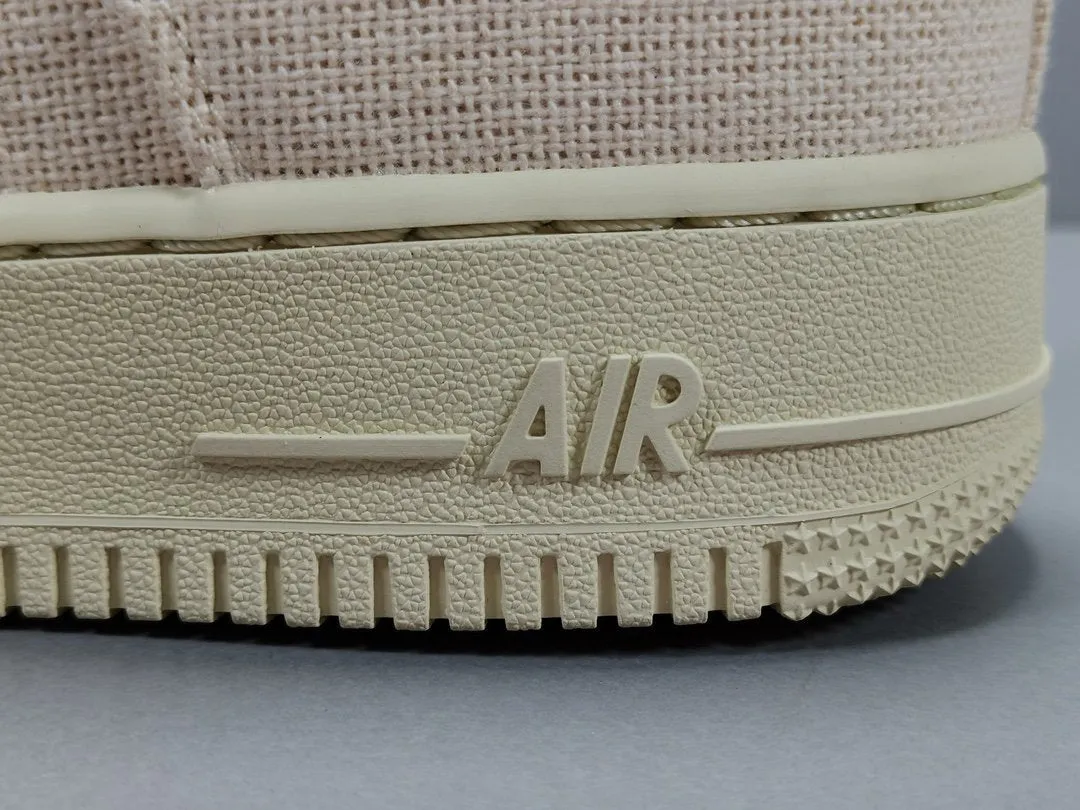 NIKE AIR FORCE 1 x STUSSY FOSSIL